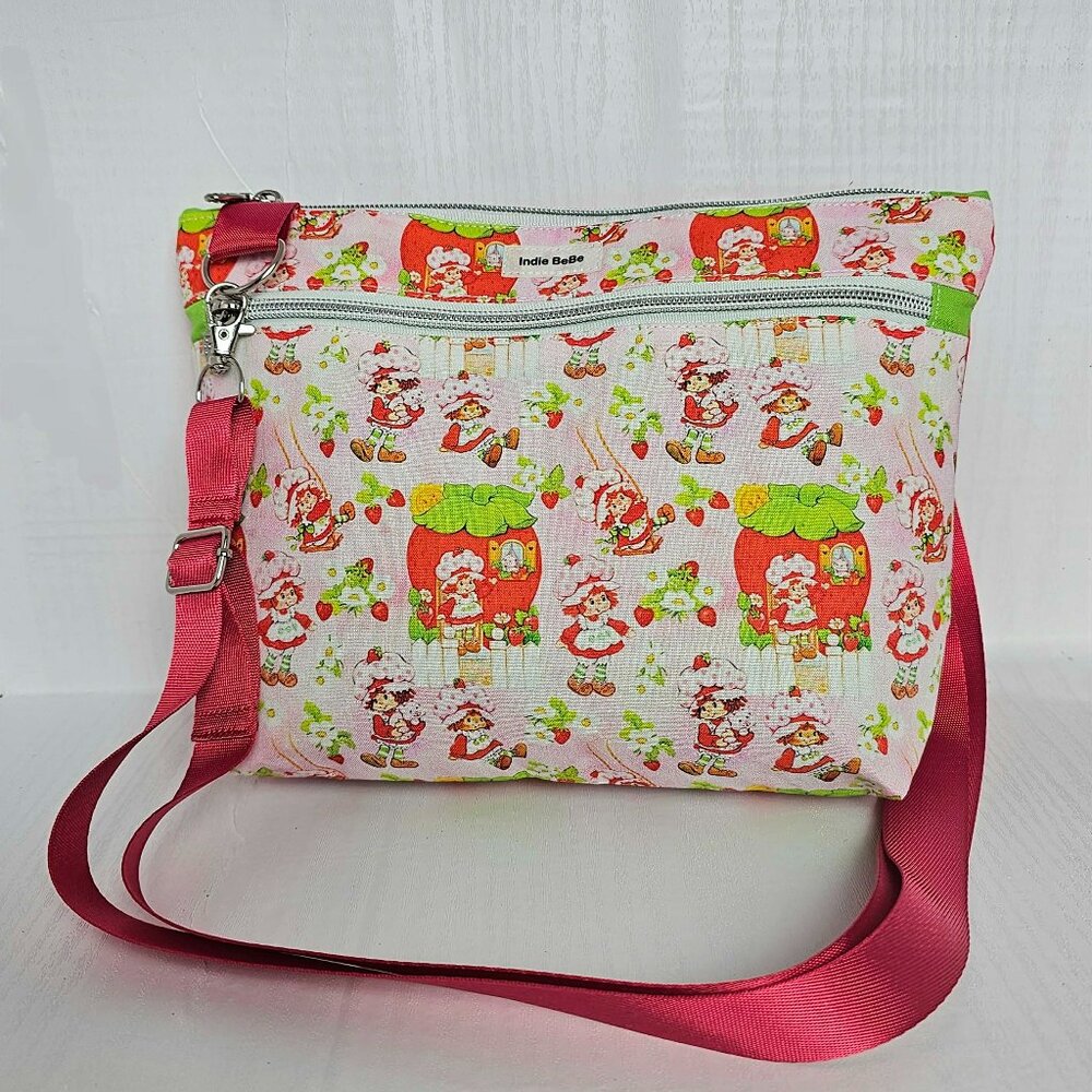 Vintage Strawberry Shortcake Crossbody Purse: 1980s Gift